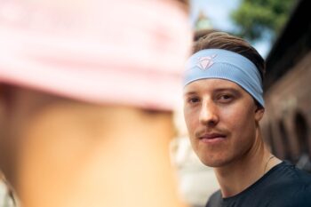 INCYLENCE Traka za glavu v1 Blue light Pink (uska) - Image 5