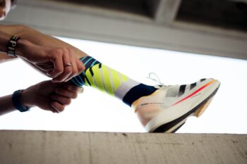 INCYLENCE čarape RUNNING DIAGONALS NAVY/CANARY - Image 4