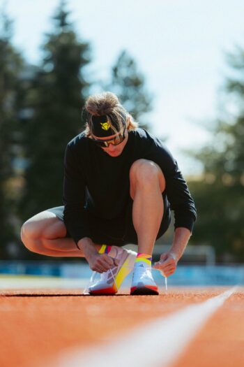 INCYLENCE čarape ULTRALIGHT STRIDES SHORT WHITE/CANARY - Image 5