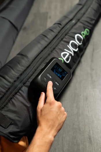 RevoQ Četvorokomorne bežicne kompresione čizme - Image 2