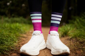 INCYLENCE čarape Merino Strive Magenta Cyan - Image 3