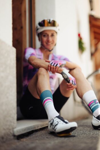 INCYLENCE čarape Ultralight Kickass V3 Petrol Pink - Image 5