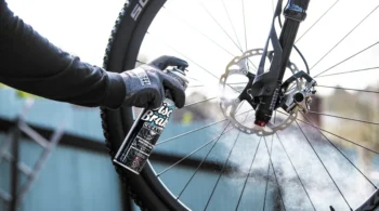 Muc-Off Sredstvo za čišćenje disk kočnica 400ml (CEE) - Image 3