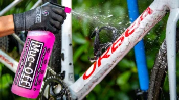 Muc-Off Nano Tech Sredstvo za čišćenje bicikla 1L sa raspršivačem - Image 2