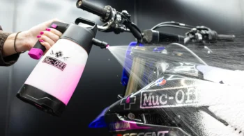 Muc-Off Set raspršivača pod pritiskom za pjenu Foam Sprayer Kit - Image 2